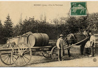 Char de vendange à Moissey (Jura) vers 1910. Le char de vendange est utilisé ici pour transporter un fût.
