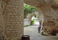 Caves troglodytes du Domaine des Caves de la Peuvrie, Sainte-Maure-de-Touraine (Indre-et-Loire).
