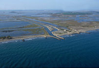 Prise d'eau des Salins d'Aigues-Mortes.