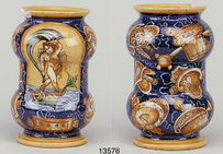 Pot à pharmacie   Albarello, 1580, Italie : faïence, décor de grand feu (polychrome).